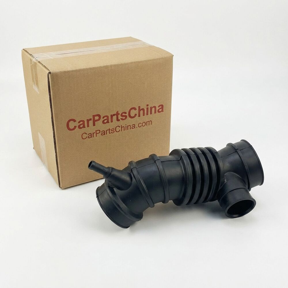 Air Intake Hose MN135031 MN135031